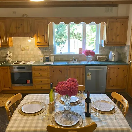 Lägenhet Rooghaun House *