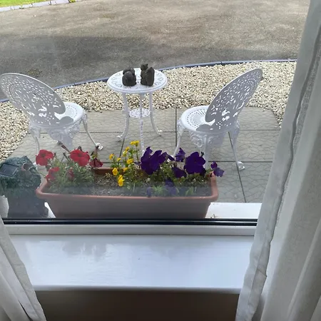 Apartment Rooghaun House *